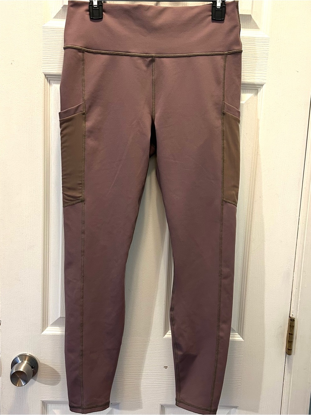 Fabletics Leggings Women’s L PowerHold High Rise Ankle w/ Pockets Purple